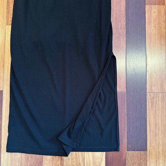 Dynamite | Lined high neck black cotton dress with slit size large - Picture 3 of 4